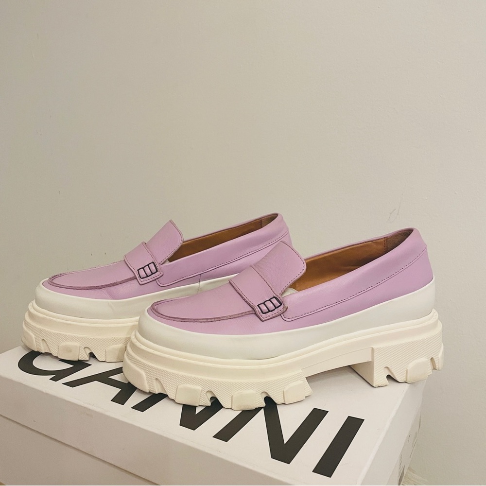 Ganni Orchid Blossom Chunky Loafer size 39(9)